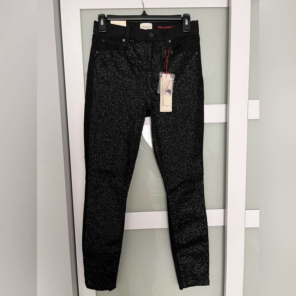 Alice and Olivia sequin black jeans size 26